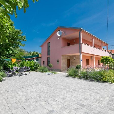 Villa Milla-Grubine エクステリア 写真